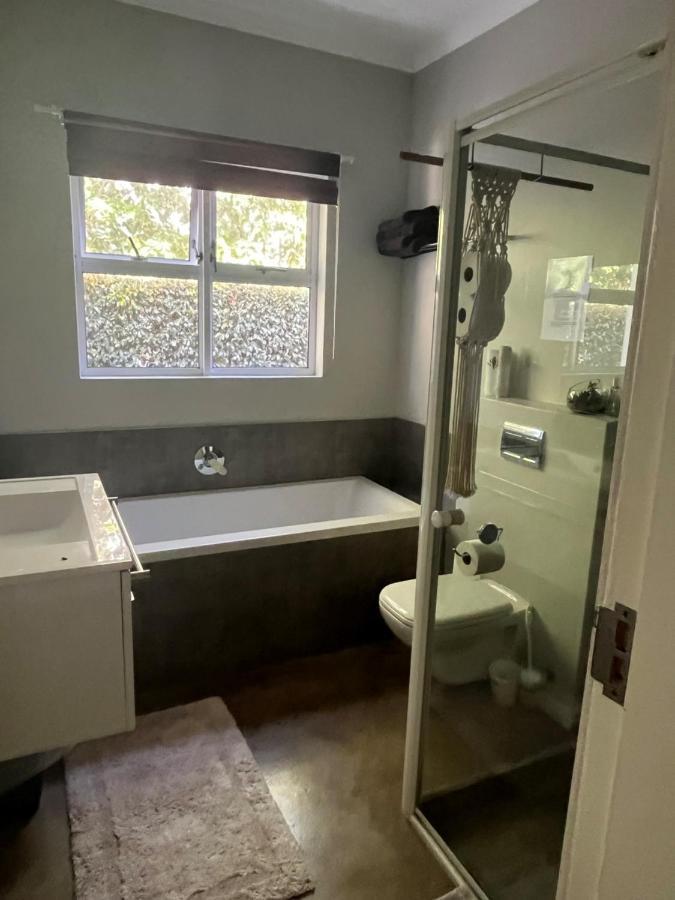 Serenity Self-Catering 2-Bed Unit Hermanus Eksteriør bilde