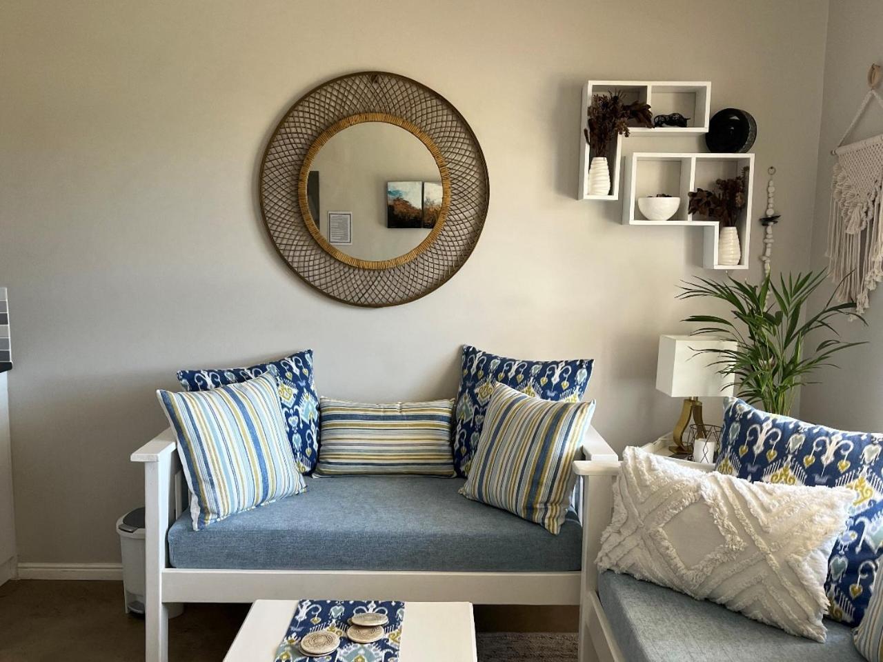 Serenity Self-Catering 2-Bed Unit Hermanus Eksteriør bilde